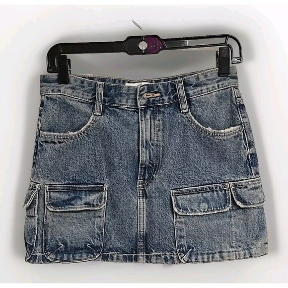Zara Dresses & Skirts - Zara Denim Cargo Mini Skirt Faded Blue Wash 100% Cotton Women’s Size XS EUC
